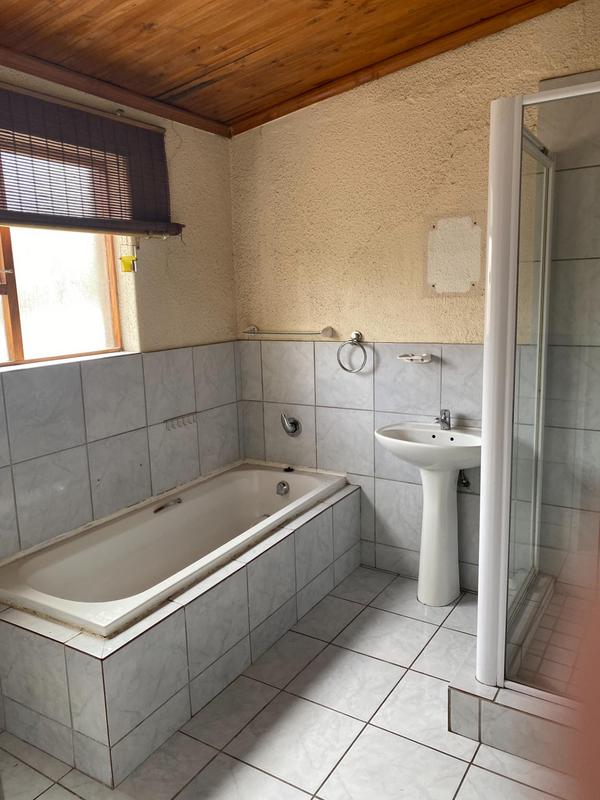 To Let 2 Bedroom Property for Rent in Windsor Park Western Cape